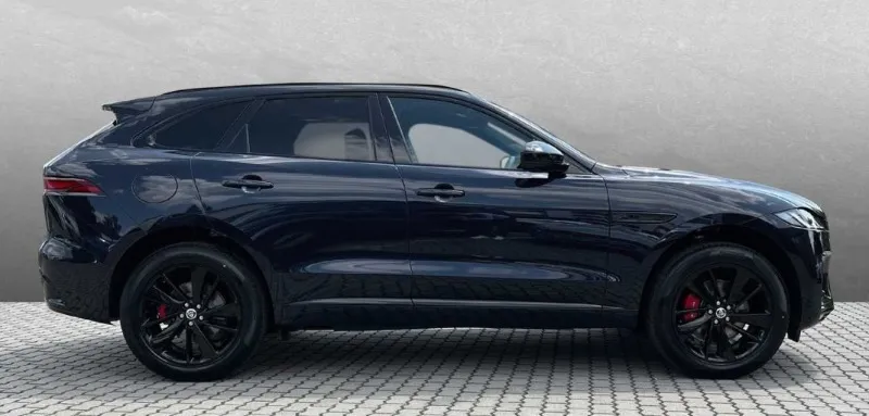 Jaguar F-PACE P250 AWD R-Dynamic SE =NEW= Black Pack Гаранция Image 3