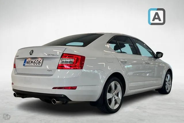 Skoda Octavia 1,8 TSI 4x4 Style DSG Autom. *Xenon / Vetokouk Image 3