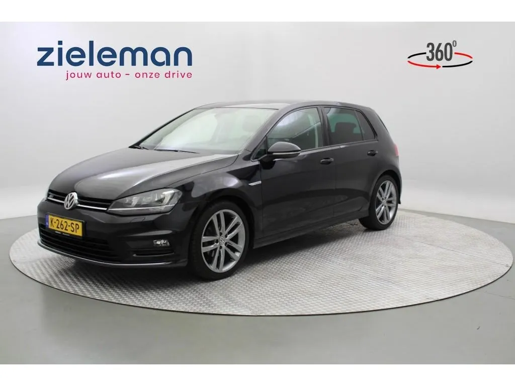 Volkswagen Golf 1.2 TSI 5 deurs Cup R-Line Navi CarPlay 140  Image 2